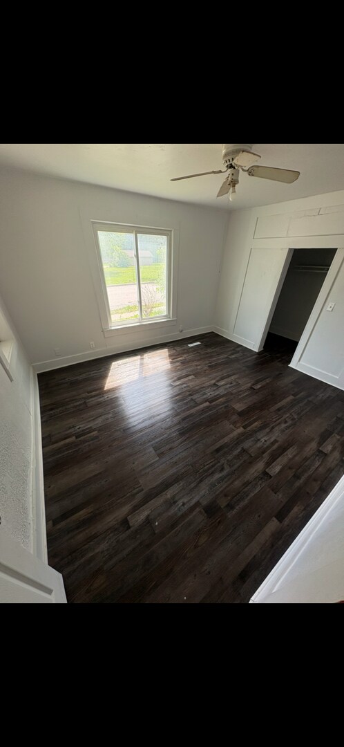 Building Photo - Newly Updated Home w/ Modern Floors + Spacious Layout – Must See!