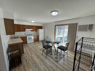 Building Photo - 9830 Upper 161st St W