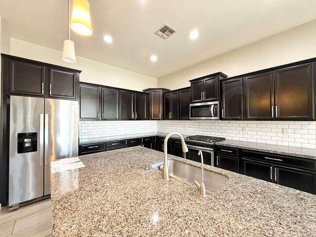 Building Photo - 64 N Abalone Ct.