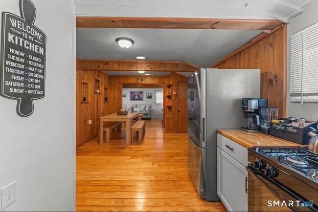 Foto del edificio - 29 Shore Dr