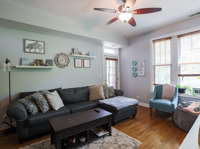 Building Photo - 2010 N Spaulding Ave