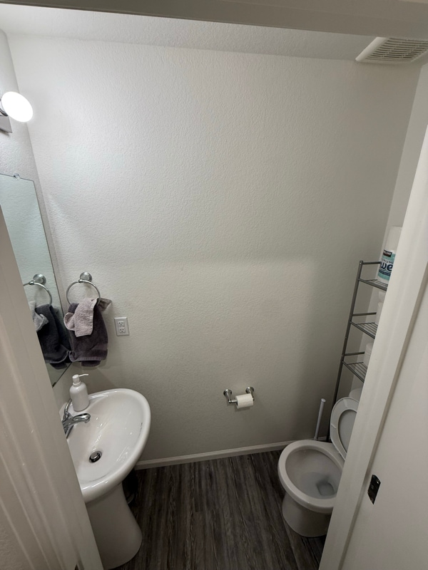 Building Photo - 18261 E 51st Ave