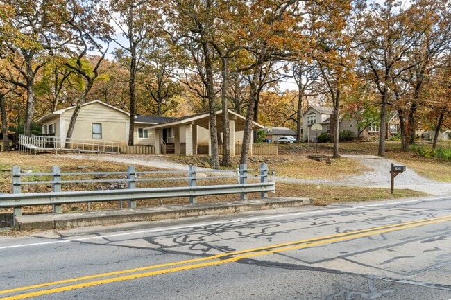 Building Photo - 1430 N 50th St