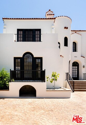 Foto del edificio - 1954 Argyle Ave