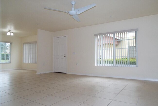 Foto del edificio - 9409 Ivy Brook Run