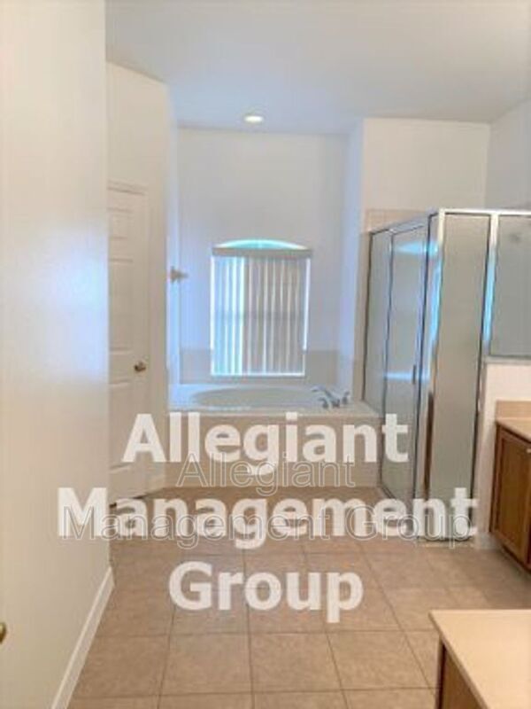 Foto del edificio - 3607 Valleyview Dr
