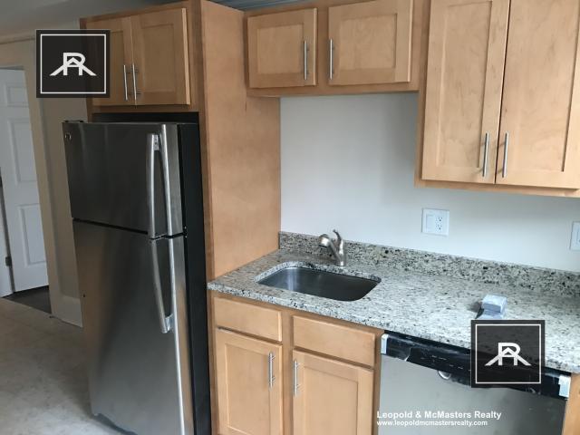 Building Photo - 2 bedroom in Brookline MA 02446