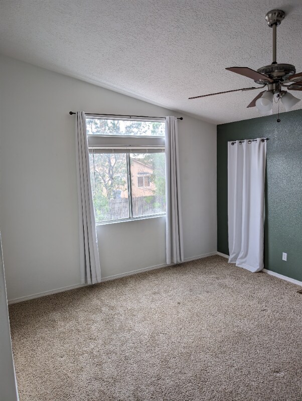 Foto del edificio - 6020 Canis Ave NW