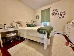 Building Photo - 12-14 Marcella St. Unit 2