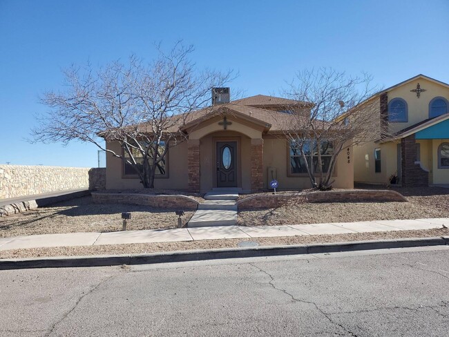 Building Photo - 4048 Hueco Valley Dr