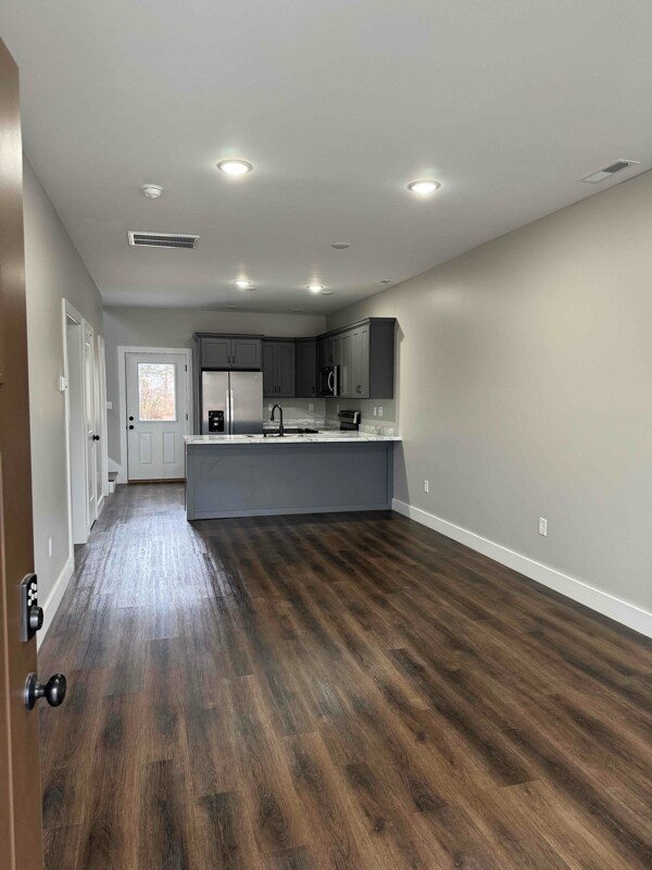 56 Holloway Dr Unit Apartment 2, Corbin, KY 40701 Room for Rent in