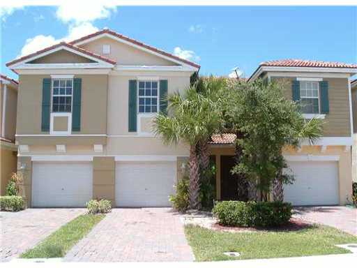 Primary Photo - 933 Pipers Cay Dr