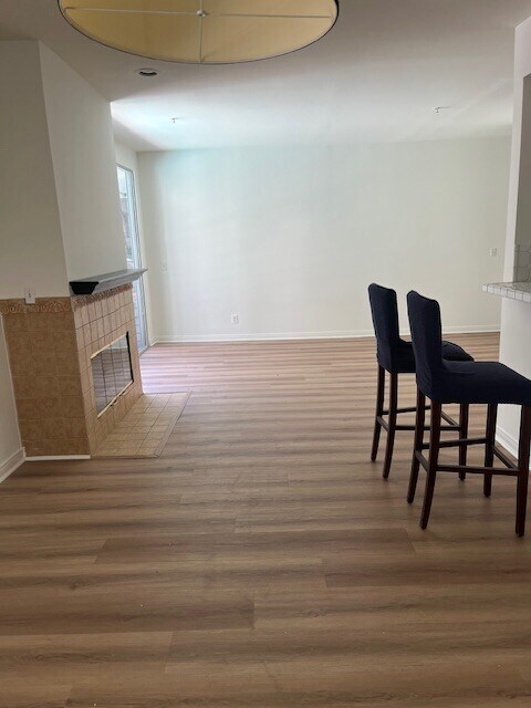 Comedor - 5350 White Oak Ave