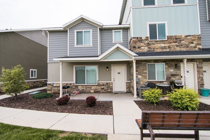 Foto principal - 730 E 125 N St