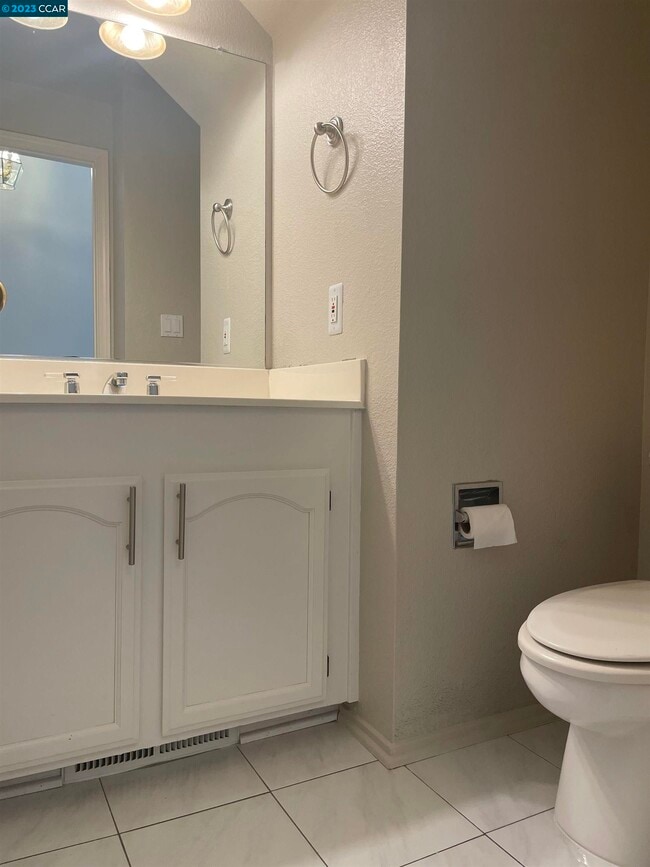 Foto del edificio - 1435 Indianhead Cir