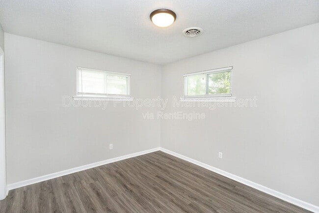 Building Photo - 2180 Dugan St