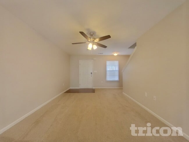 Building Photo - 4936 Broad Leaf Ct