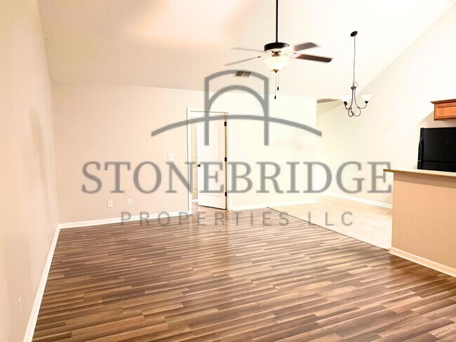 Foto del edificio - 2 bed, 2 bath 1 level home in Calera