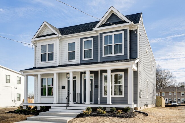 Foto del edificio - BRAND NEW 3 Bedroom 2.5 Bath Homes Availab...