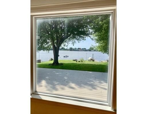 Building Photo - 2 bedroom in Swansea MA 02777