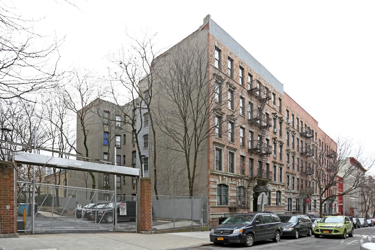 Primary Photo - 512 W 156th St