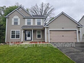 Building Photo - 684 Glenlivet St