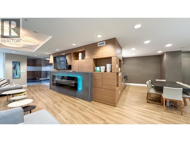 Building Photo - 488 SW Marine Dr