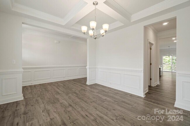 Foto del edificio - 420 Preston Rd