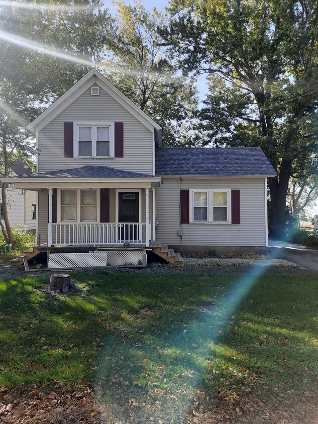 Primary Photo - 12528 E 11750N Rd