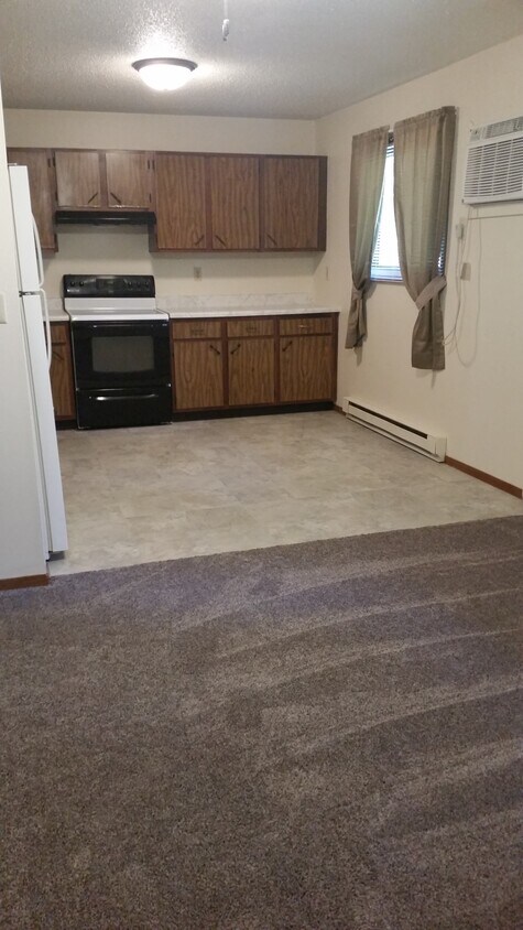 Primary Photo - 1404 W 5th St