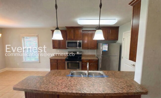 Foto del edificio - 24663 Rolling Vista Dr