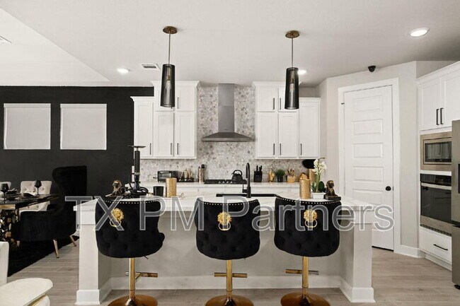 Foto del edificio - 31215 Hastings Creek Ln