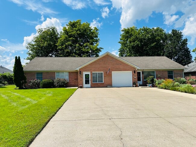 Building Photo - 3239 Jack Gray Dr