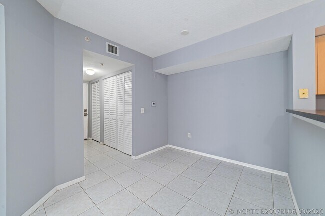 Foto del edificio - 4151 San Marino Blvd