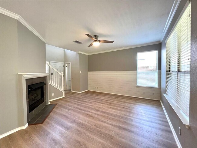 Building Photo - 8603 Bobcat Dr
