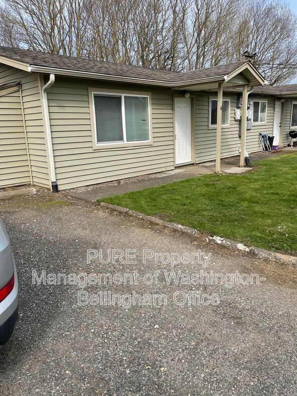 Building Photo - 6067 Portal Way