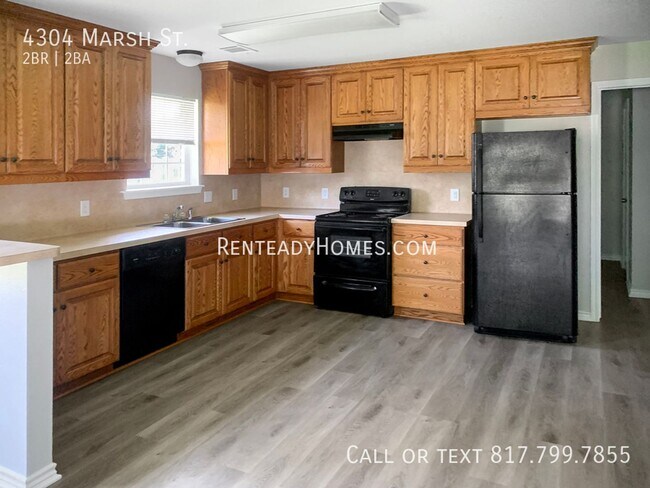 Building Photo - 4304 Marsh St