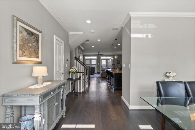 Building Photo - 402 Redbridge St