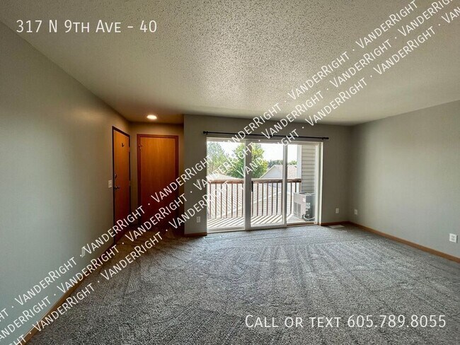 Foto del edificio - 317 9th Ave