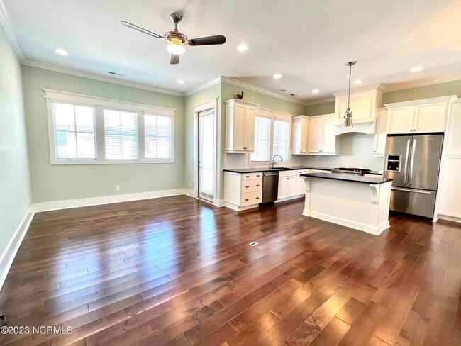 Building Photo - 1712 Tearthumb Ct