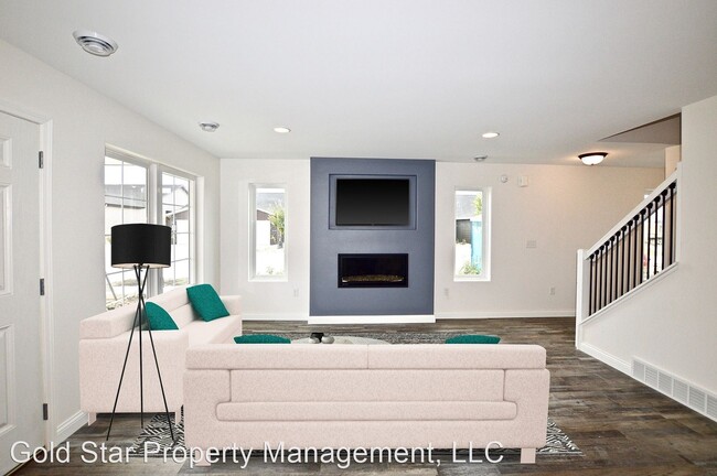 Building Photo - 3 br, 2.5 bath House - 3368 A 6th Way E