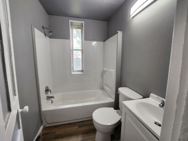 Building Photo - 809 River Street, Unit 2