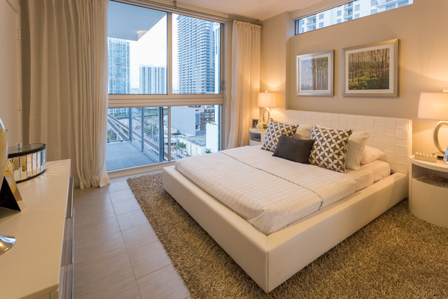 Building Photo - Brickell View Terrace