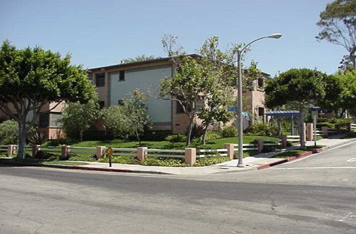 Building Photo - Bay Street Garden Apartments