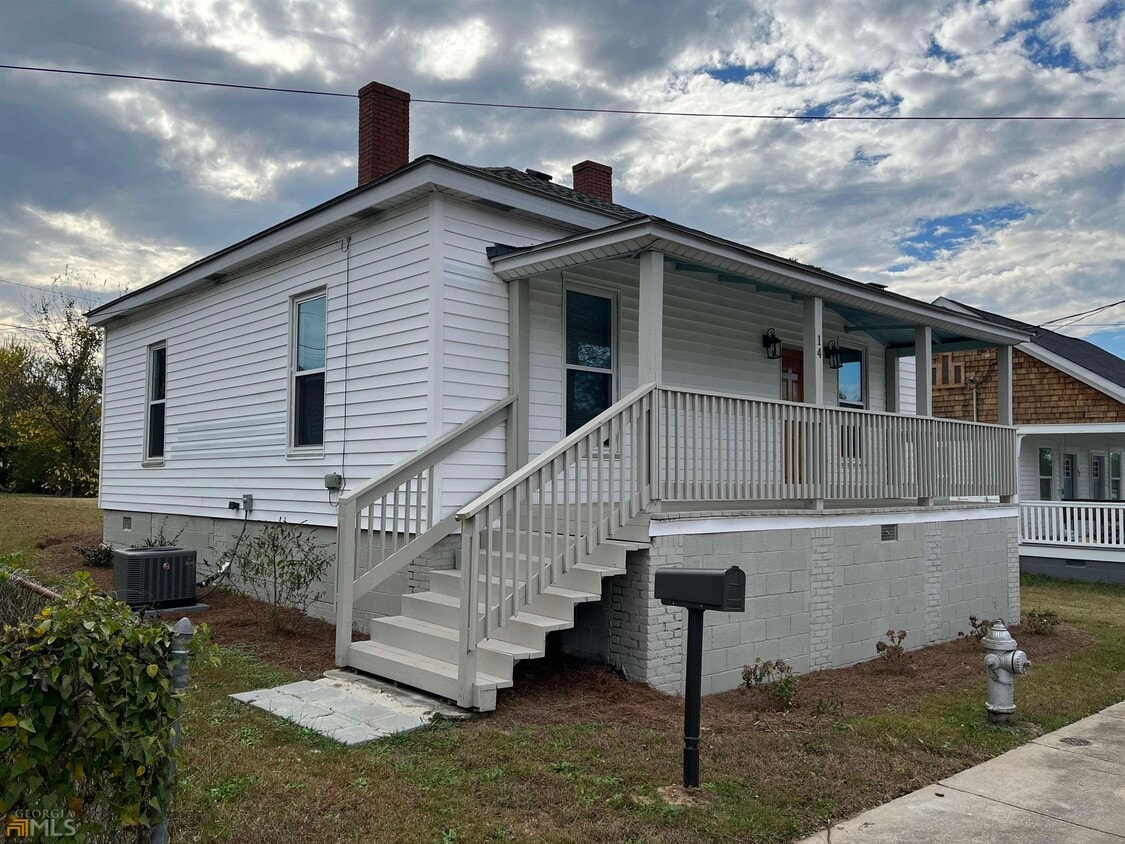 14 Hazel St, Porterdale, GA 30014 House Rental in Porterdale, GA