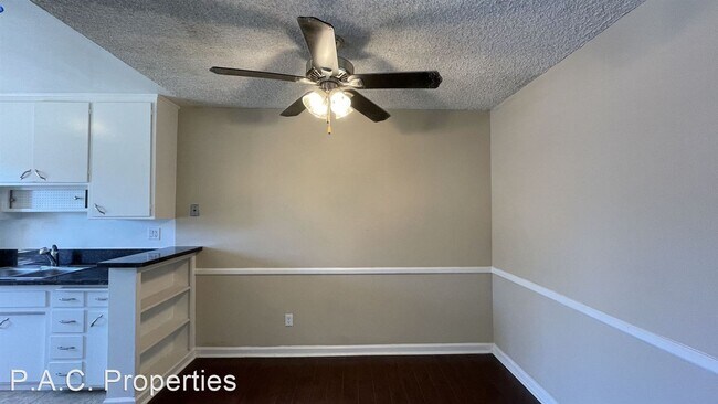 Building Photo - 1 br, 1 bath Apartment - 5502 Corteen Plac...