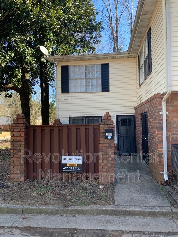 1847 Whitehall Forest Ct SE, Atlanta, GA 30316 Townhome Rentals in