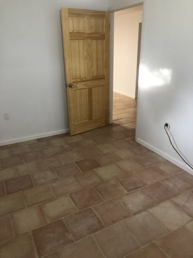 Foto del edificio - 3864 Old Birdsville Rd