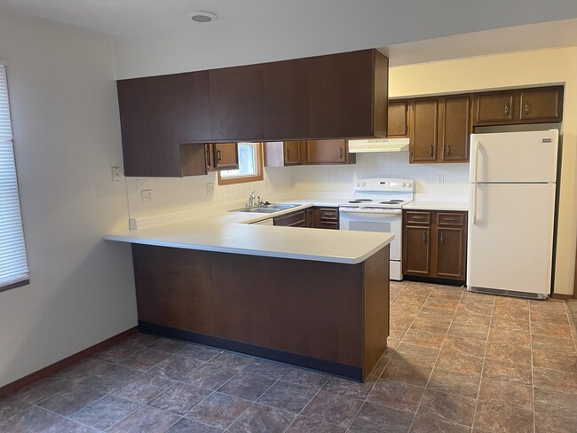 Building Photo - 1513 Northbrook Dr