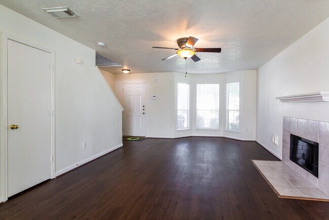 Foto del edificio - 18330 Atascocita Meadows Dr